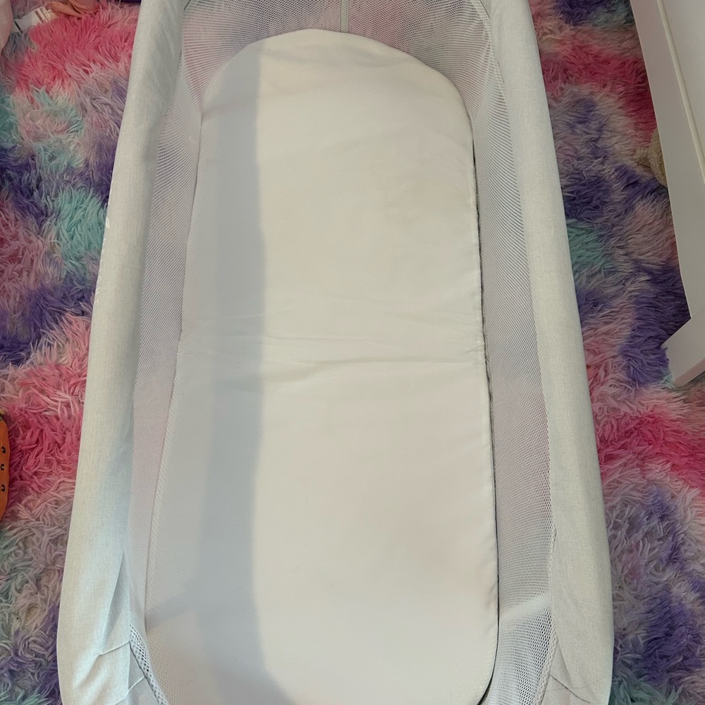 Portable White Baby Bassinet
